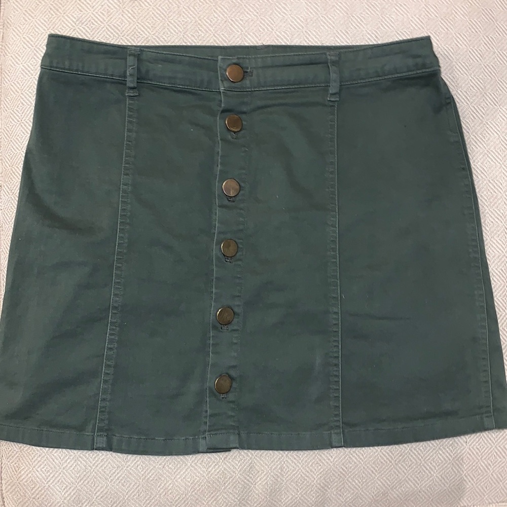 Forever 21 army green skirt